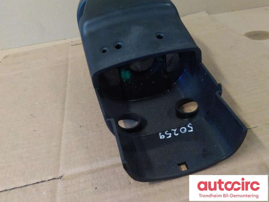 Dashbord diverse til BMW 3-Serie 1983-1993 (E30) (E30) (STEERING COLUMN COVER|32311155103|32311152206|32 31 1 155 103| 32 31 1 152 206| 11551030| 1155103.0| 11522061| 1152206.1)