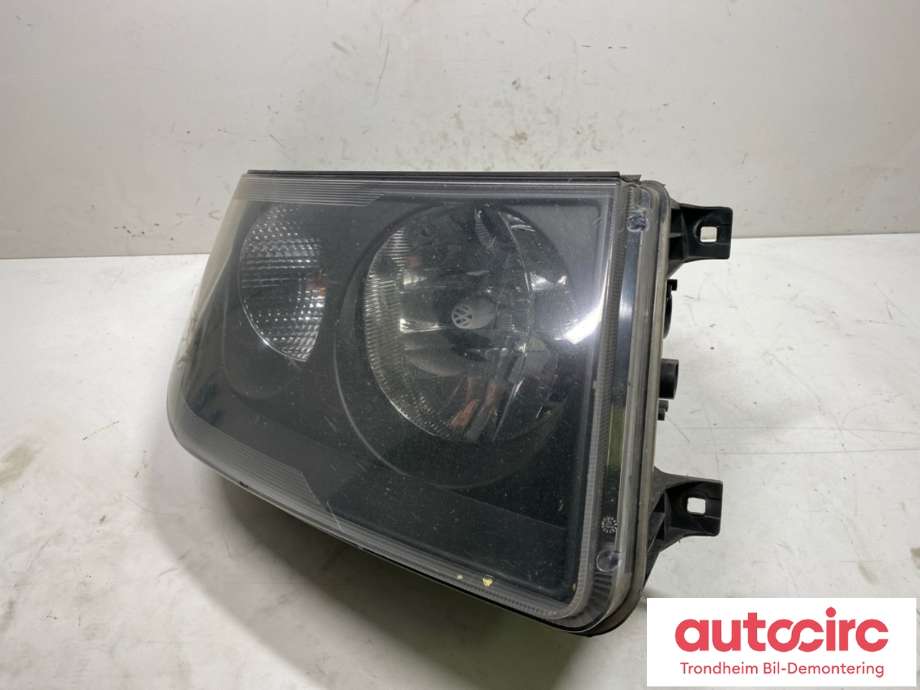 Frontlykt venstre halogen til VW Crafter 2006-2011 (Type I, Fase 1) (2E1 941 015|)