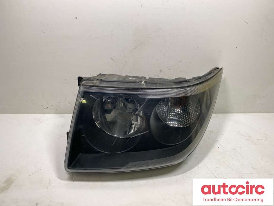 Frontlykt høyre halogen til VW Crafter, 2006-2011 (Type I, Fase 1)  (2E1 941 016)