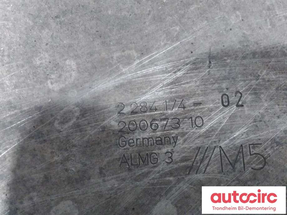 Motorplate under motor til BMW M5 2011-2017 (F10) (F10) (..|2284174|31102284174|31 10 2 284 174)