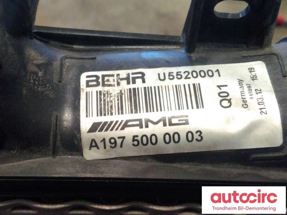 Radiator (automat gir) til Mercedes E-Klasse 2009-2013 (Fase 1) (W212) (W212) (BEHR|A1975000003|A 197 500 00 03|)