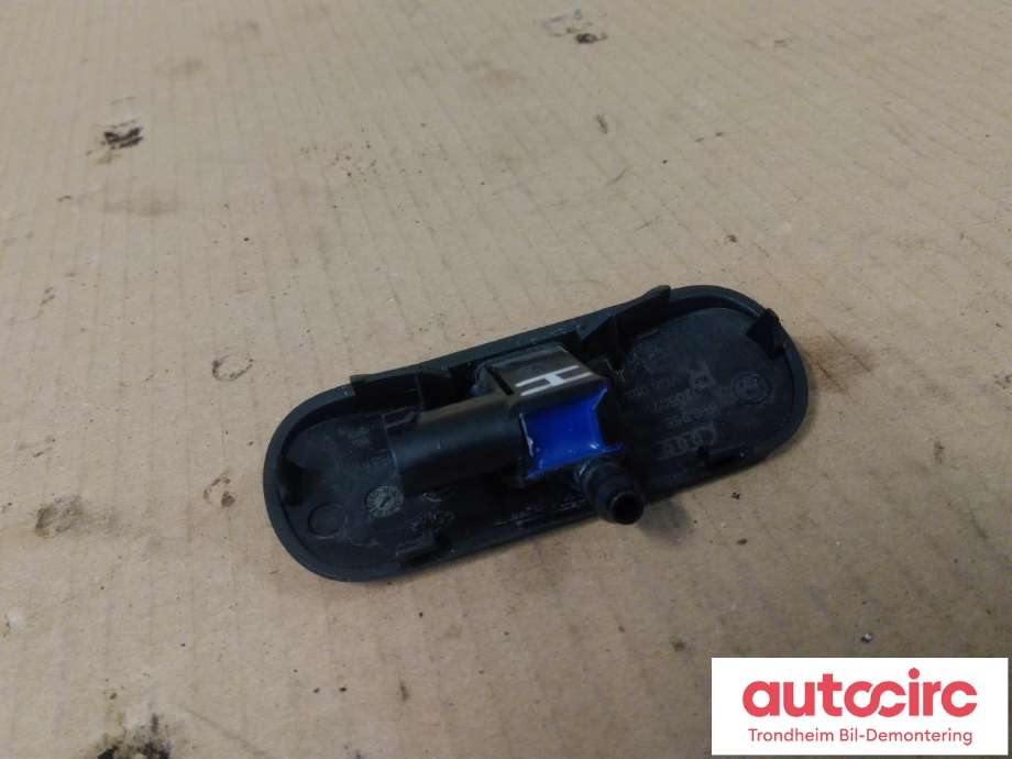 Spylerpumpe foran til Audi A4 2007-2014 (Type IV) (B8) (B8) (FRONTRUTE SPYLER|8T0955988B|8T0 955 988 B|)