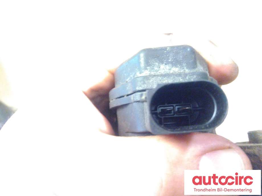 Bremsecaliper høyre bak, elektrisk til Audi A4 2007-2014 (Type IV) (B8) (B8) (TRW|8K0615404D|8K0615426A|8K0 615 404 D| 8K0 615 426 A)