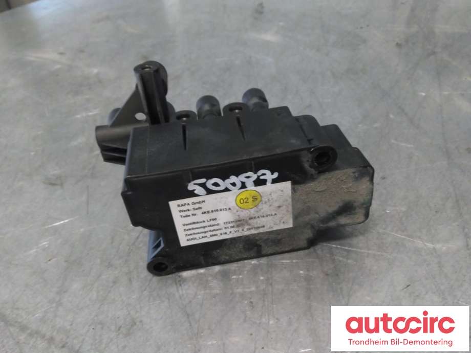 Ventilblokk luftfjæring til Audi e-tron 2018-->>  (..|4KE616013A|4KE 616 013 A|)