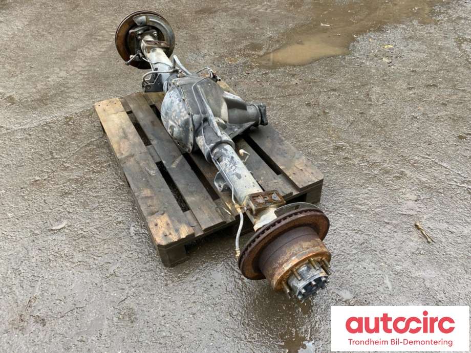 Bakaksel til Dodge Ram 2003-2008 (Type III)  (LES INFO|40012384-F|)