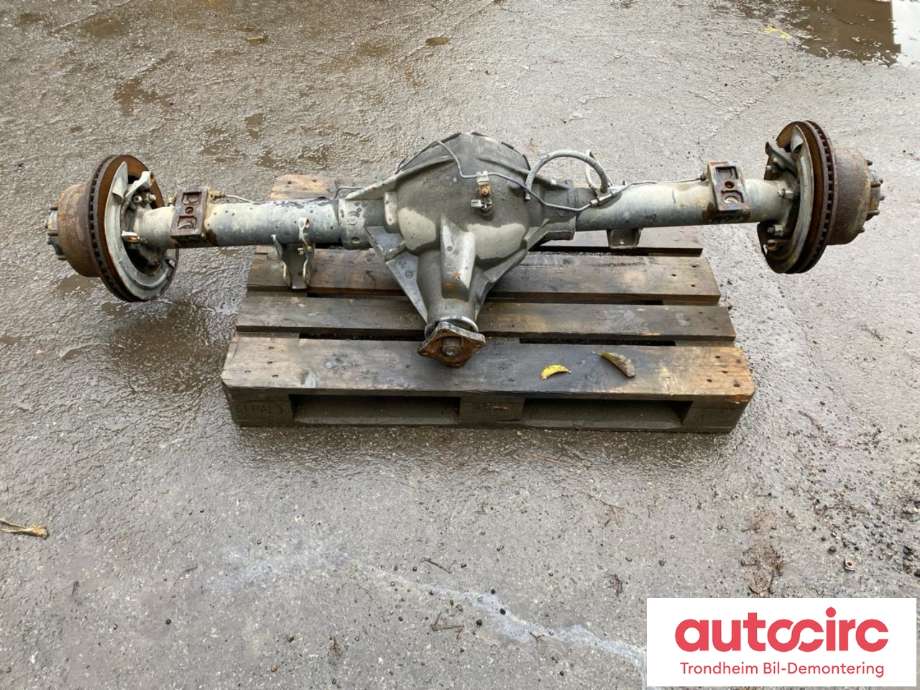 Bakaksel til Dodge Ram 2003-2008 (Type III)  (LES INFO|40012384-F|)