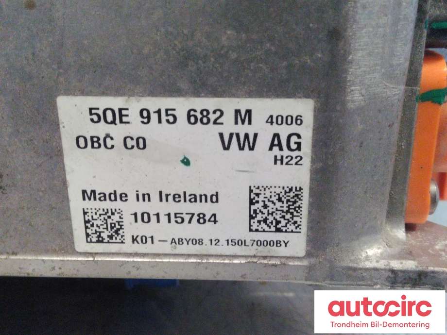 Batterilader (OBC - On Board Charger) til VW Passat 2015-2019 (Fase 1) (B8) (B8) (VW-AG|5QE915682M|)