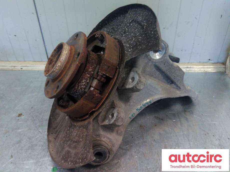 Hjulspindel venstre bak til BMW X5 2013-2018 (F15) (F15) (BMW|6879101|33326879101|6770988)