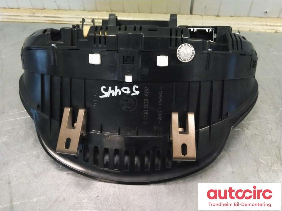 Instrumentpanel til BMW X5 2013-2018 (F15) (F15) (..|6802317|62106805231|62108795235)