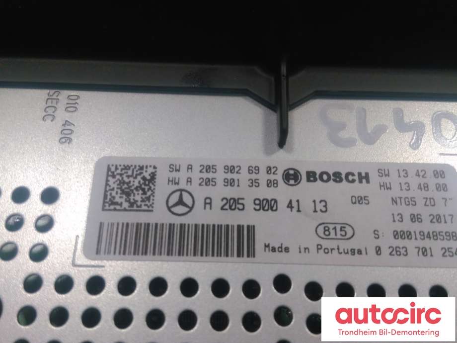 Bilstereo navigasjon skjerm til Mercedes C-Klasse 2014-2018 (Fase 1) (W205) (W205) (BOSCH|A2059004113|A2059001713|0263107254)