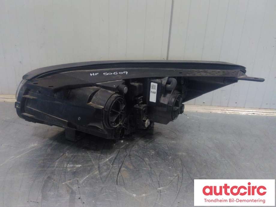 Frontlykt høyre halogen til Kia Soul 2014-2019 (Type II)  (..|92102E40101D|)