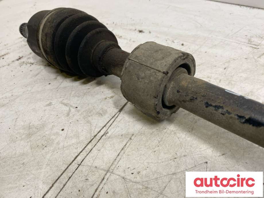 Drivaksel venstre foran, bensin/automat til Suzuki SX4 2009-2013 (Type I, Fase 2)  (44102-80J11|)