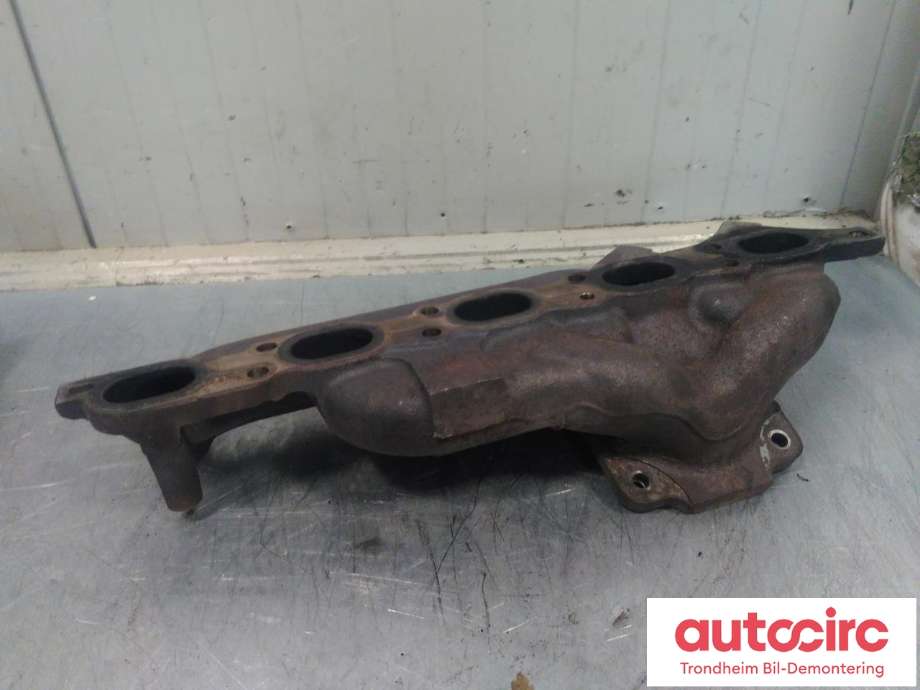 Manifold eksos til Volvo S80 1998-2006 (Type I)  (JAPAN|30637921|8207688|)