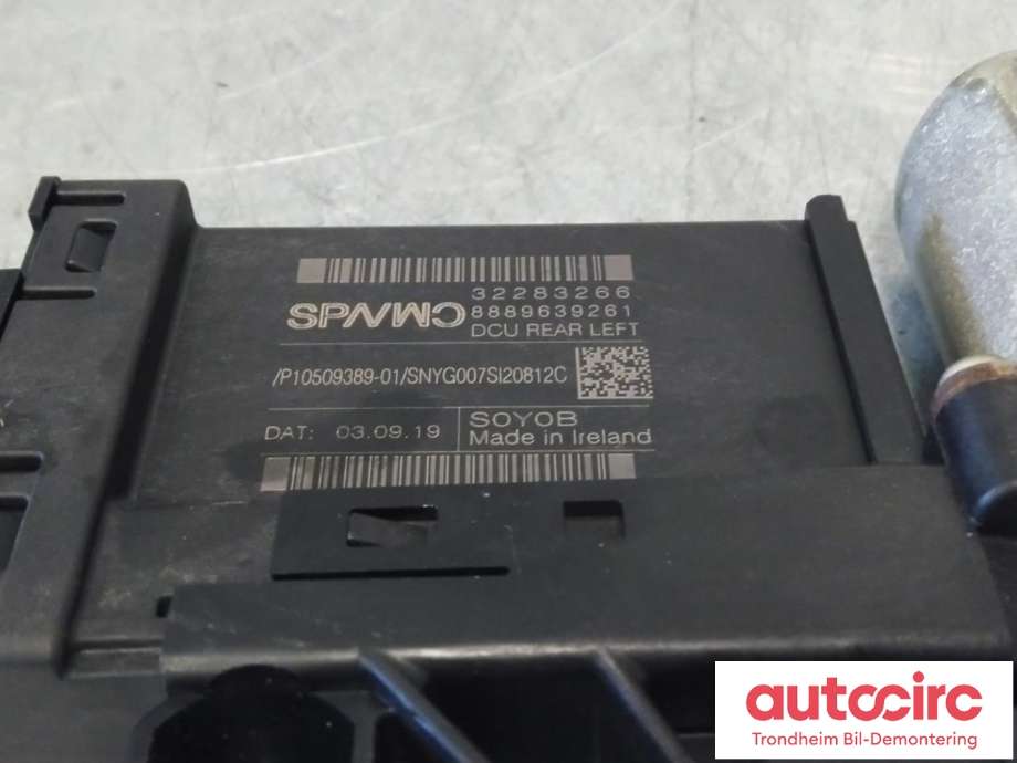 Ruteheis, kun motor, venstre bak til Volvo V60 / V60 CC 2018-->> (Type II) (..|32283266|31349758|)