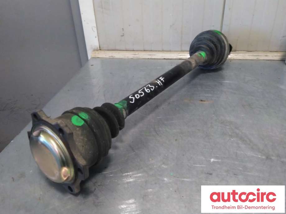 Drivaksel høyre foran, diesel/manuell til VW Passat 2001-2005 (B5,3BG) (B5,3BG) (..|8D0407452MX|8D0 407 452 MX|)