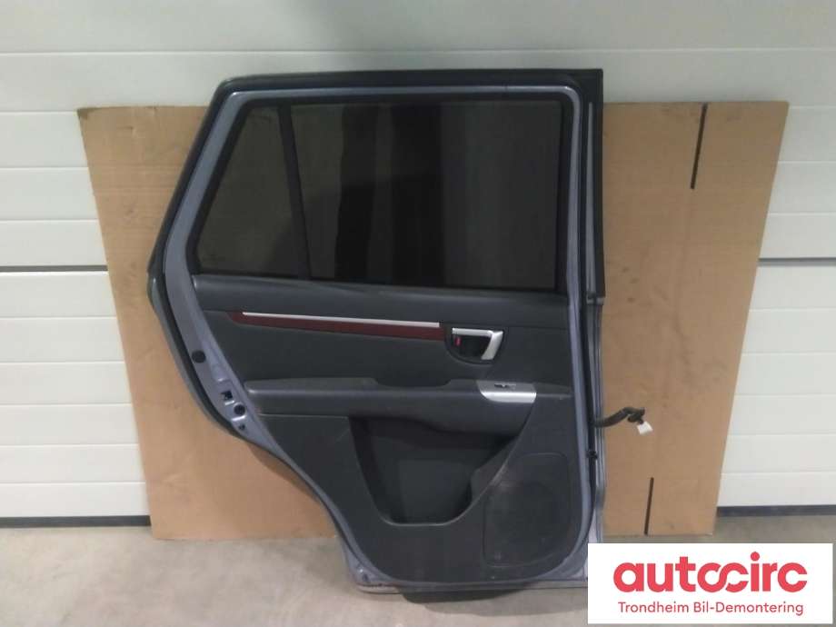 Dør venstre bak til Hyundai Santa Fe 2006-2009 (Type II, Fase 1) (..|770032B030|77003 2B030|)