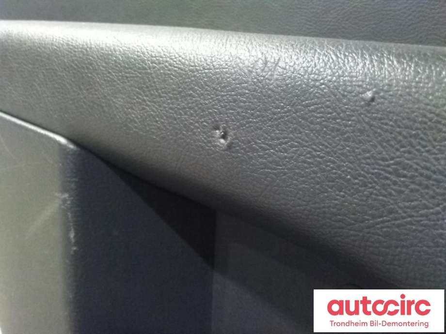 Dør venstre bak til Hyundai Santa Fe 2006-2009 (Type II, Fase 1) (..|770032B030|77003 2B030|)