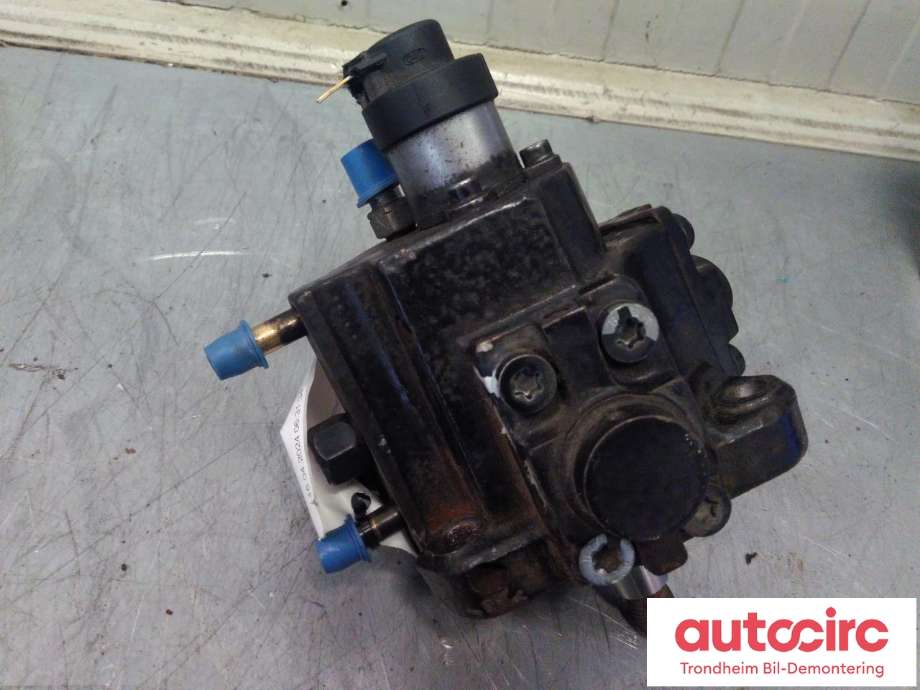 Dieselpumpe til Saab 9-3 2008-2011 (Type II, Fase 2)  (BOSCH|0445010156|)