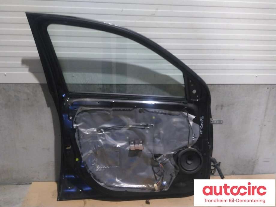 Dør venstre foran til Mitsubishi Outlander 2007-2010 (Type II, Fase 1)  (MITSUBISHI|5700A277|)