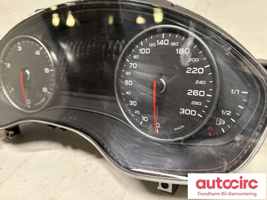 Instrumentpanel til Audi A6 2011-2014 (Type IV, Fase 1) (C7) (C7) (4G8920931R|)