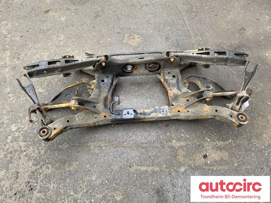 Travers bak til Toyota GT86, 2012-->>  (..|SU00300349)