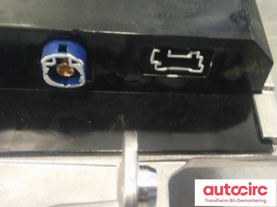 Instrument head-up display (HUD) til Mercedes E-Klasse 2016-2023 (W213) (W213) (CONTINENTAL|A2139003327|A2139007133|A2C16359900)