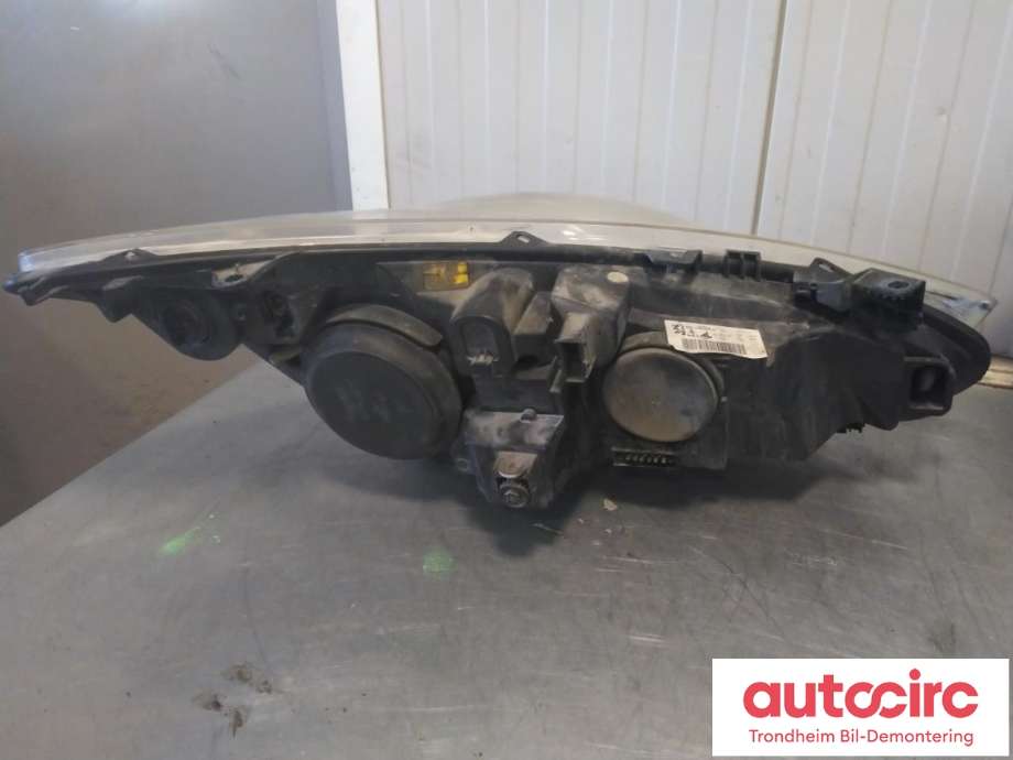 Frontlykt venstre xenon til Peugeot 307 2005-2008 (Fase 2)  (AL|9681863380|620887|)
