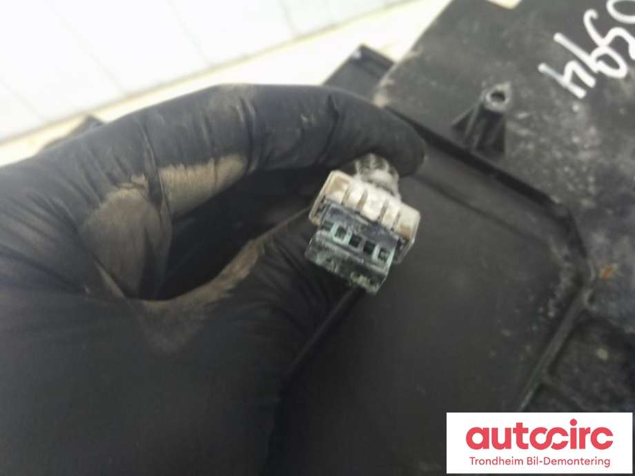 Frontlykt venstre xenon til Peugeot 307 2005-2008 (Fase 2)  (AL|9681863380|620887|)