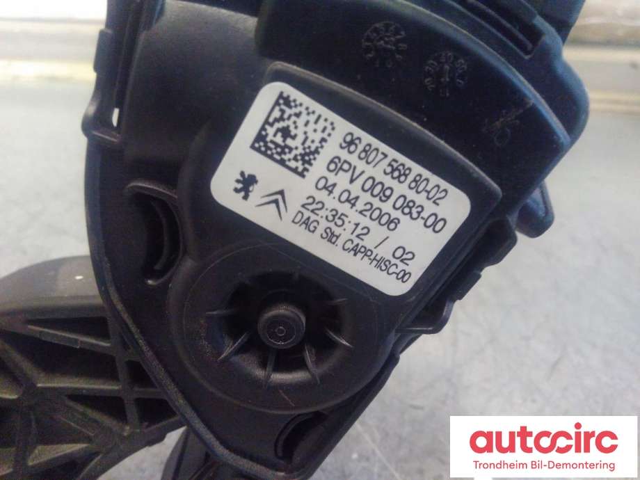 Pedal gass til Peugeot 207 2006-2012  (...|1601T5|9835904480|9680756880)