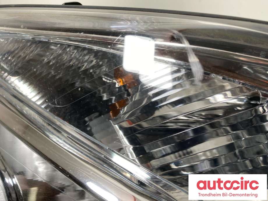 Frontlykt venstre halogen til Opel Mokka 2012-2016 (Type I, Fase 1)  (..|95095496|)