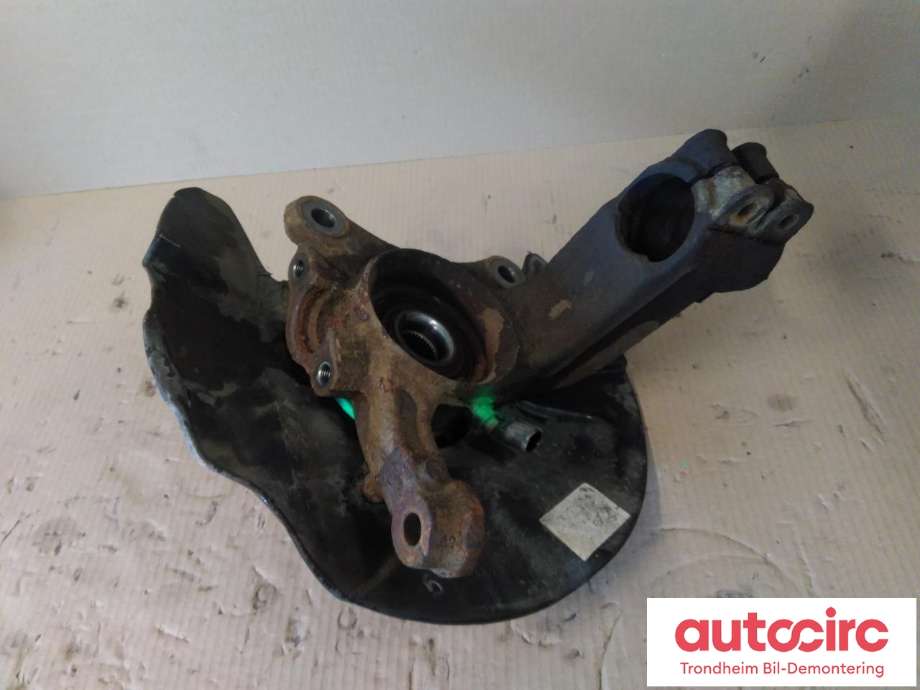 Hjulspindel høyre foran til VW Transporter / Caravelle 2015-2019 (T6) (T6) (DIESEL/AUTOMAT|7H0407258G|7H0 407 258 G|)