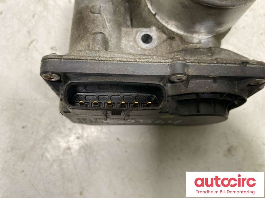 Spjeldhus til Toyota Avensis 2009-2015 (Type III, Fase 1)  (261000R020|26100-0R020|)