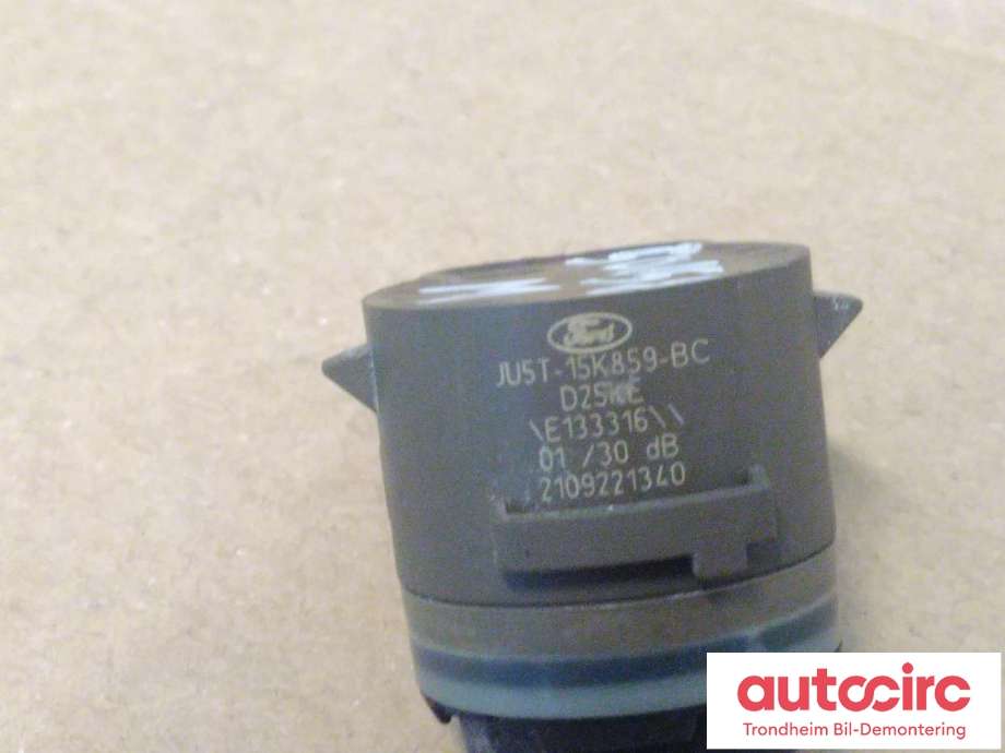 Parkeringssensor bak til Ford E-Transit 2022-->>  (..|JU5T-15K859-BC|2250301|JX7T-15K859-AA| E133316)