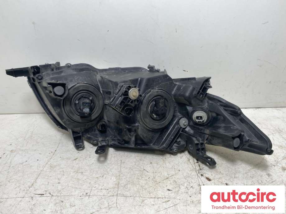 Frontlykt venstre halogen til Toyota Corolla 2007-2013  (LES INFO|81170-02550|8117002550|)