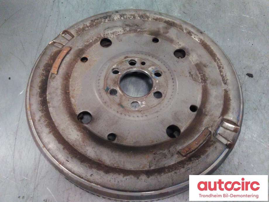 Svinghjul automat til VW Passat 2011-2015 (B7) (B7) (VW-AG|03F105266C|415068219|)