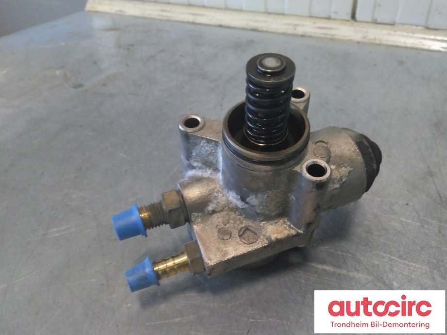 Bensinpumpe mekanisk til VW Golf V, Combi 2003-2008  (..|03C127025R|03C 127 025 R|)