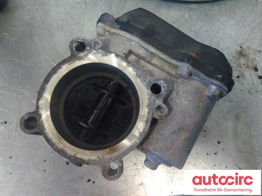 Spjeldhus til VW Passat 2011-2015 (B7) (B7) (CONTINENTAL|03C133062S|03C133062T|A2C53367619)