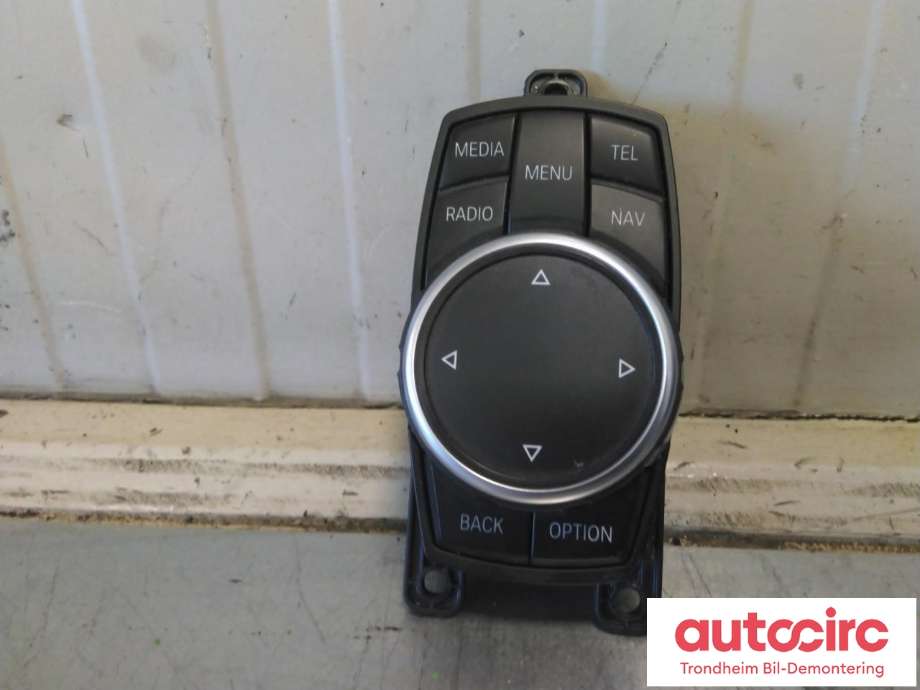 Bilstereo navigasjon betjeningspanel til BMW X5, 2013-2018 (F15) (F15) (..|65829350723)