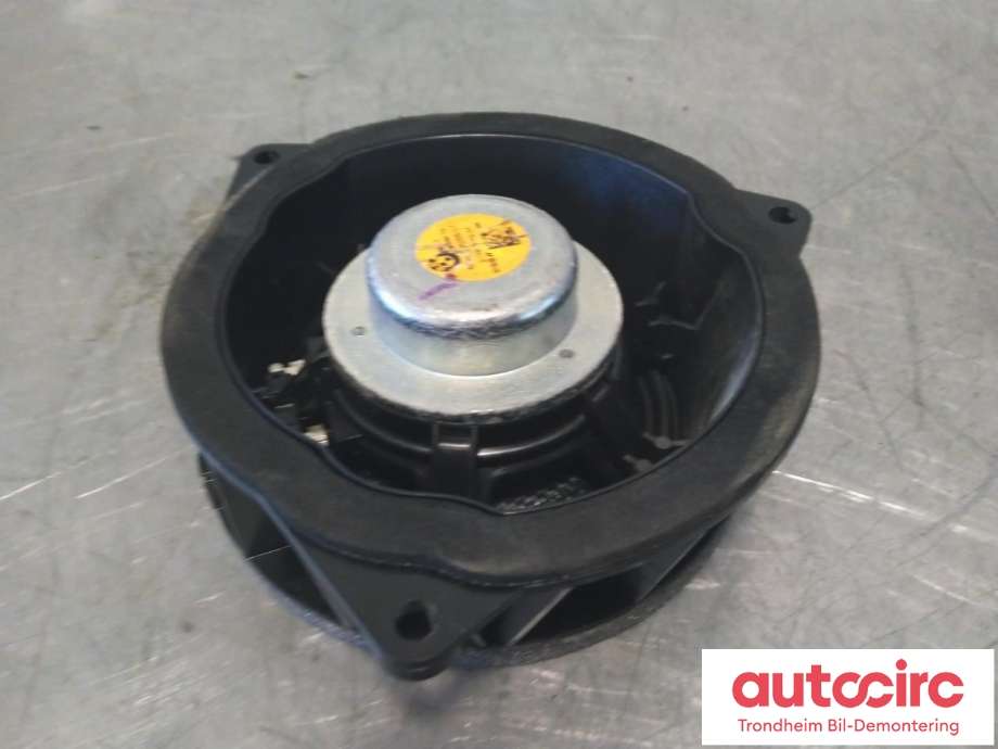 Bilstereo høyttaler til BMW X5 2013-2018 (F15) (F15) (PSS|65139286368|65 13 9 286 368|)