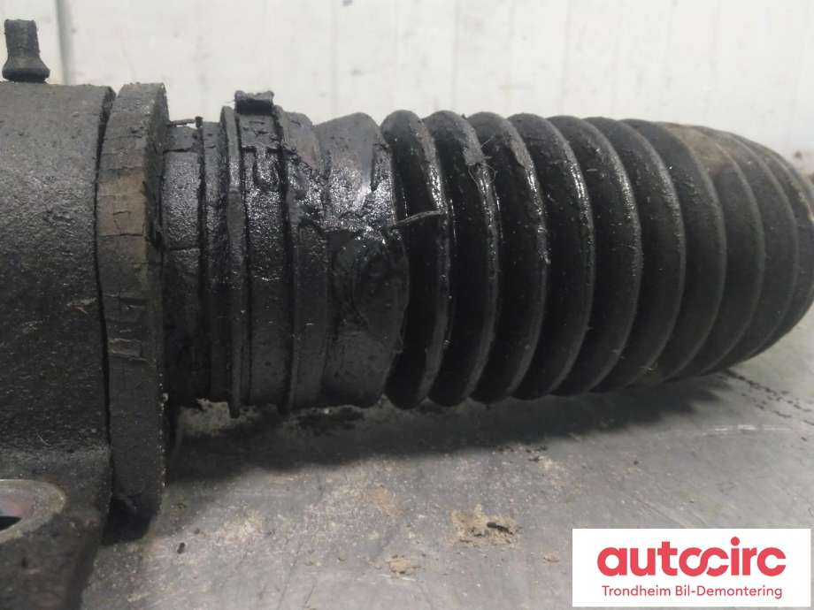 Tannstang til Isuzu D-Max 2012-2017 (Type II, Fase 1)  (ISUZU|8-97946-132-0|8979461320|)