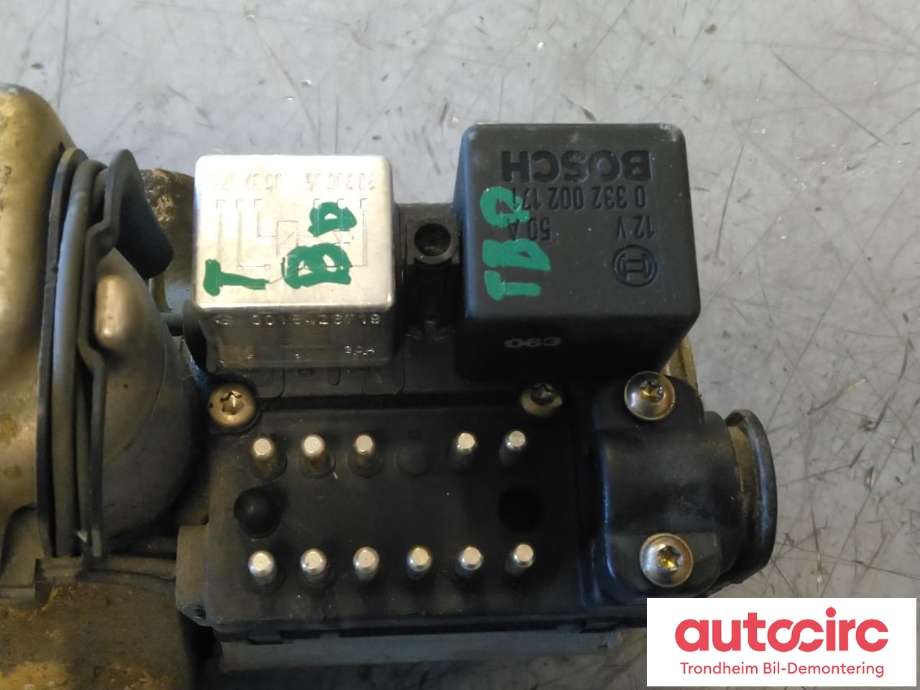 ABS sentral til Mercedes 124 1986-1995 (W124) (W124) (BOSCH|A0014318012|0265200043|)