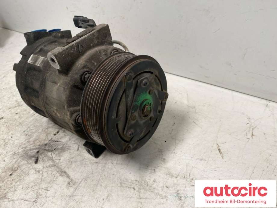 Aircondition kompressor til Nissan X-Trail 2007-2014 (T31) (T31) (VALEO|92600-1DA0A|926001DA0A|Z0005306)