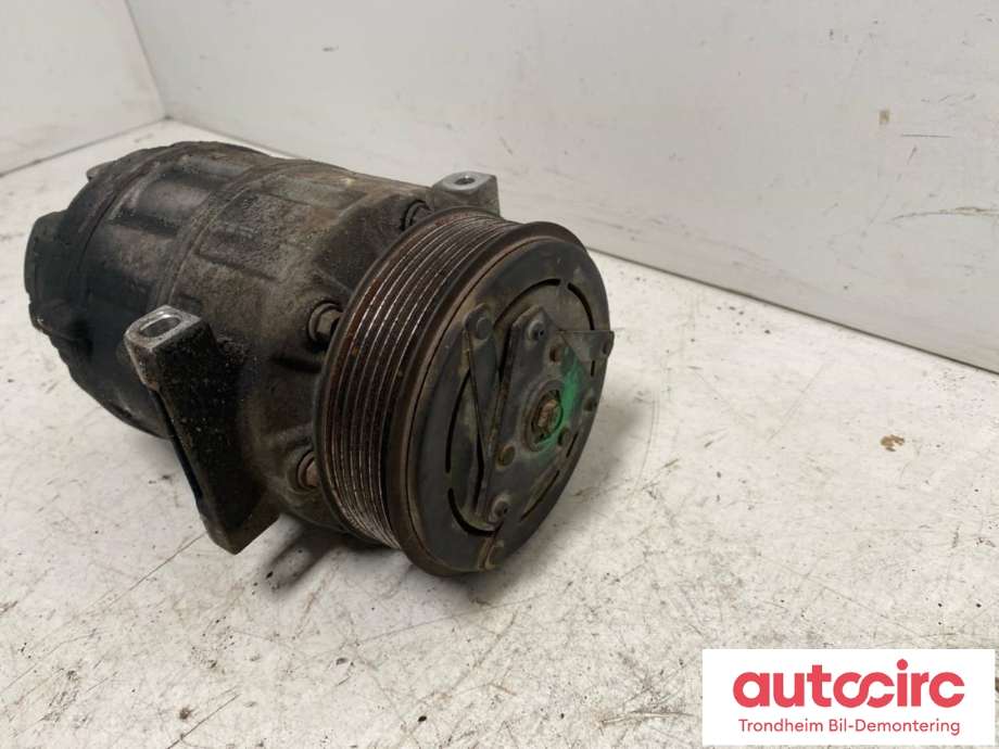 Aircondition kompressor til Nissan X-Trail 2007-2014 (T31) (T31) (VALEO|92600-1DA0A|926001DA0A|Z0005306)