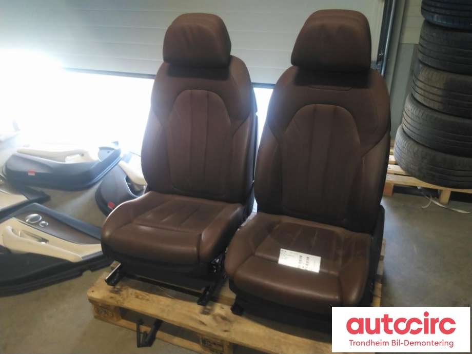 Sete sett til BMW X5, 2013-2018 (F15) (F15) (LEDER DAKOTA/TERRA LCB8)