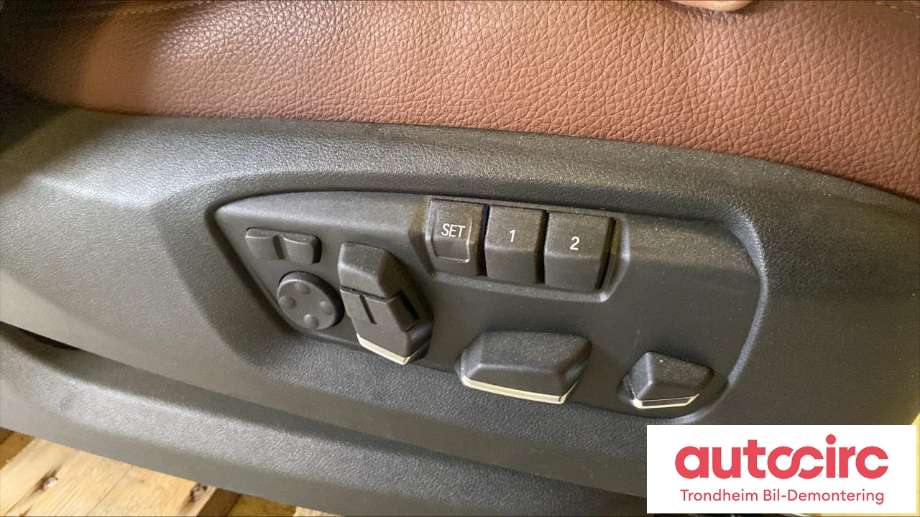 Sete sett til BMW X5 2013-2018 (F15) (F15) (LEDER DAKOTA/TERRA LCB8|NØTTEBRUNT SETESETT.|)