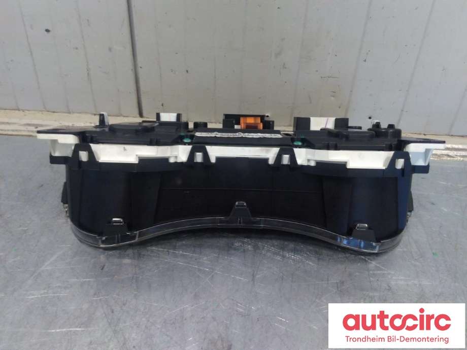 Instrumentpanel til Nissan Qashqai 2014-2021 (Type II) (..|248104EL5B|248104EL7B|4EL5B)