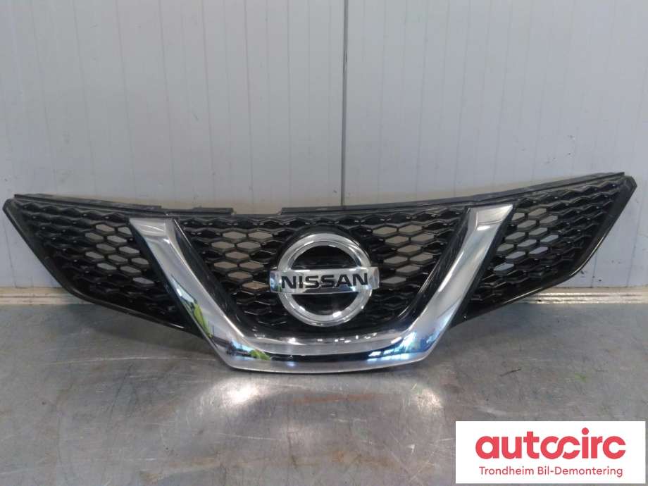 Grill til Nissan Qashqai, 2014-2021 (Type II) (..|623104EA1A)