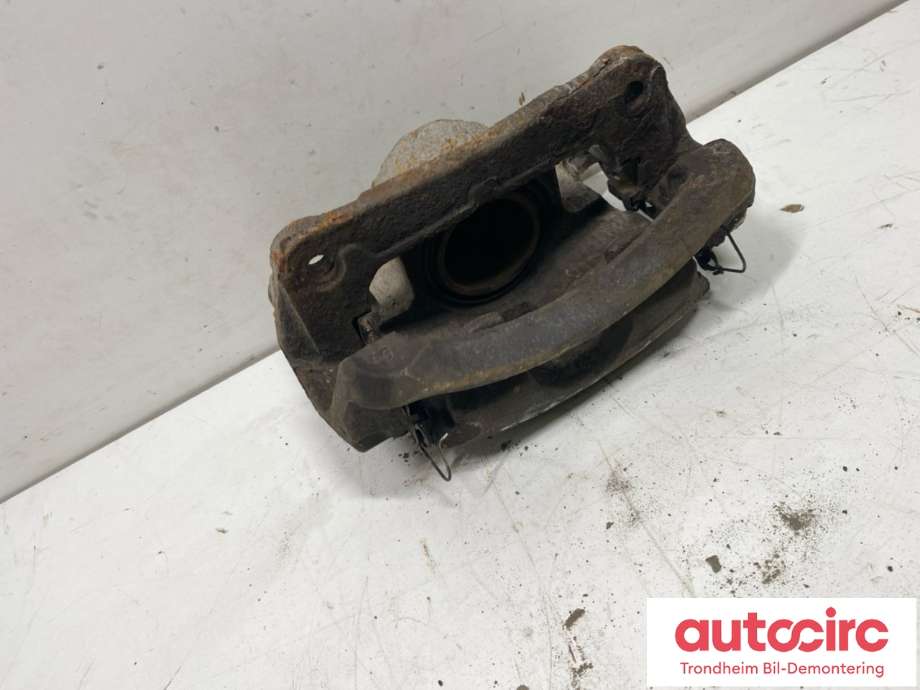 Bremsecaliper venstre foran til Suzuki SX4 S-CROSS 2013-->> (Type II)  (55102-61M00-999|55102-61M00|)