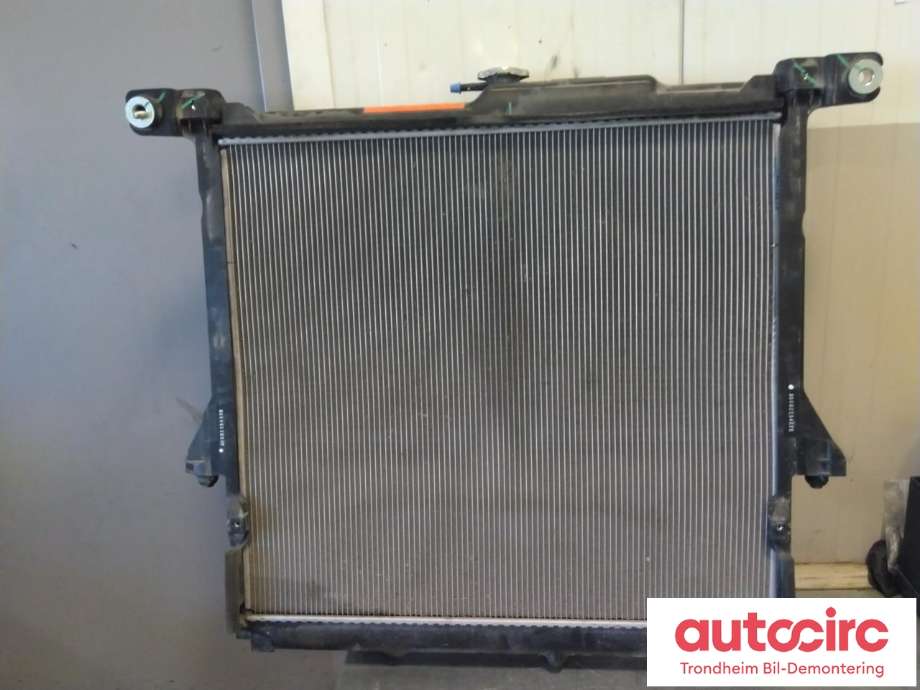 Radiator (automat gir) til Isuzu D-Max 2021-->> (Type III)  (..|8983964064|)