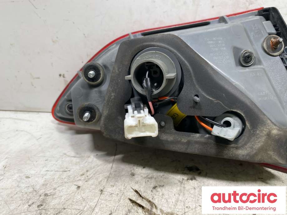 Baklykt høyre indre til Hyundai i30 2012-2017 (Type II)  (..|92404A 5010|)